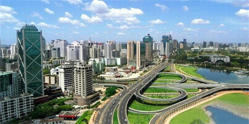 物业收取滞纳金吗（物业收滞纳金是否违法是敲诈吗?）